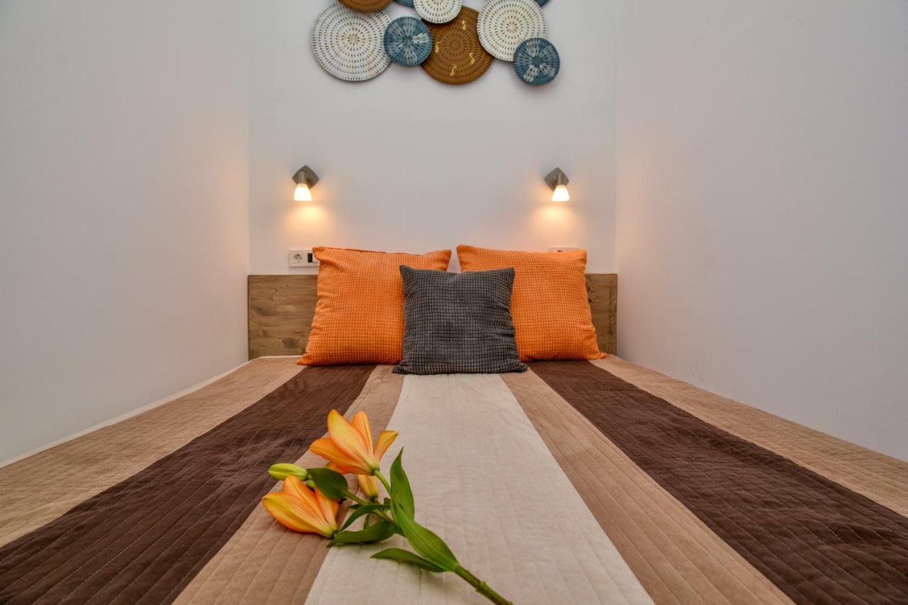Heart Apartment With Free Private Parking Budapest Exterior foto